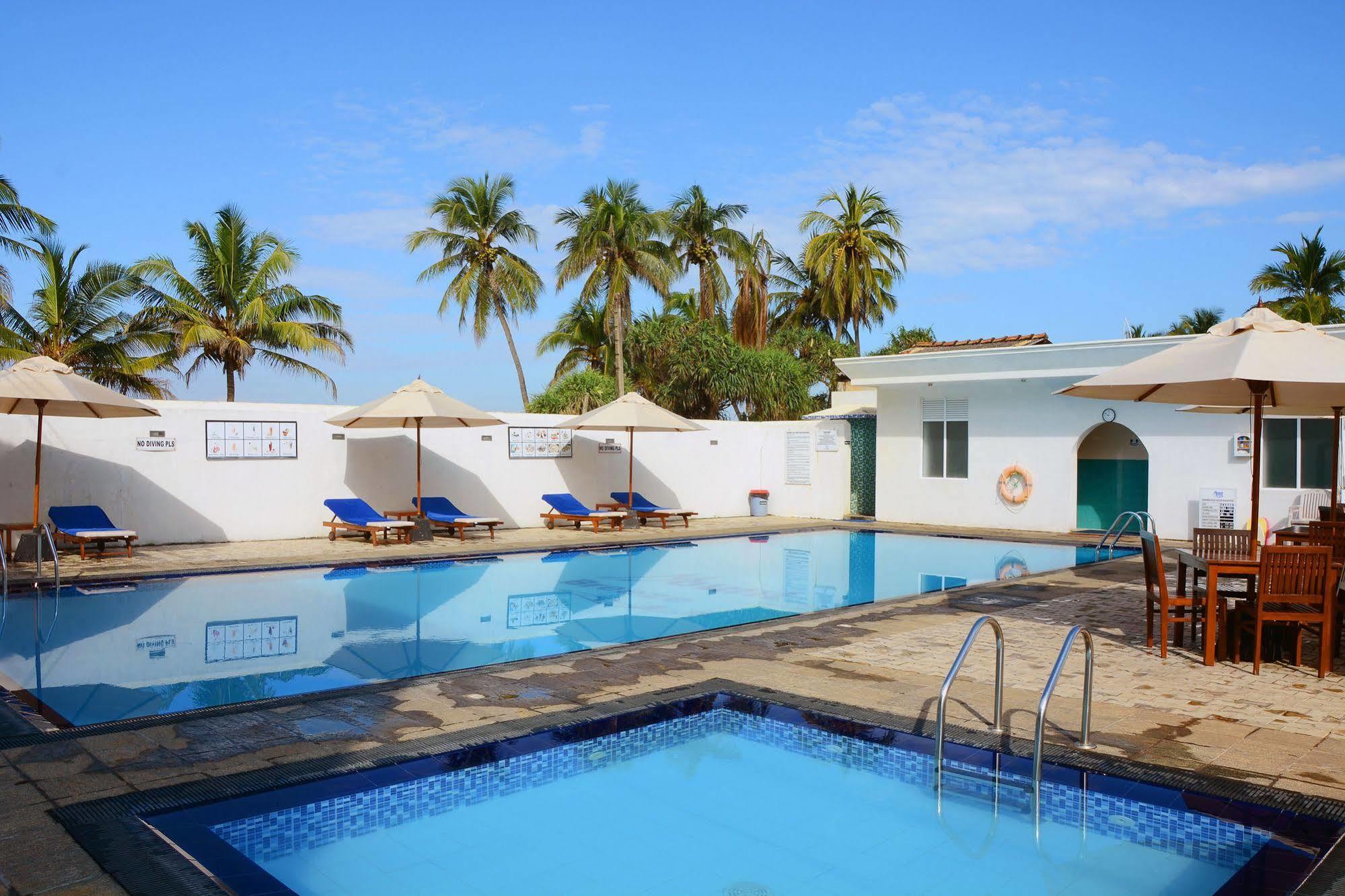 Mount Breeze Hotel Dehiwala-Mount Lavinia Kültér fotó