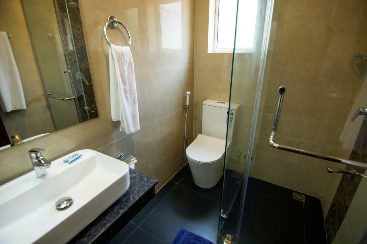 Mount Breeze Hotel Dehiwala-Mount Lavinia Kültér fotó